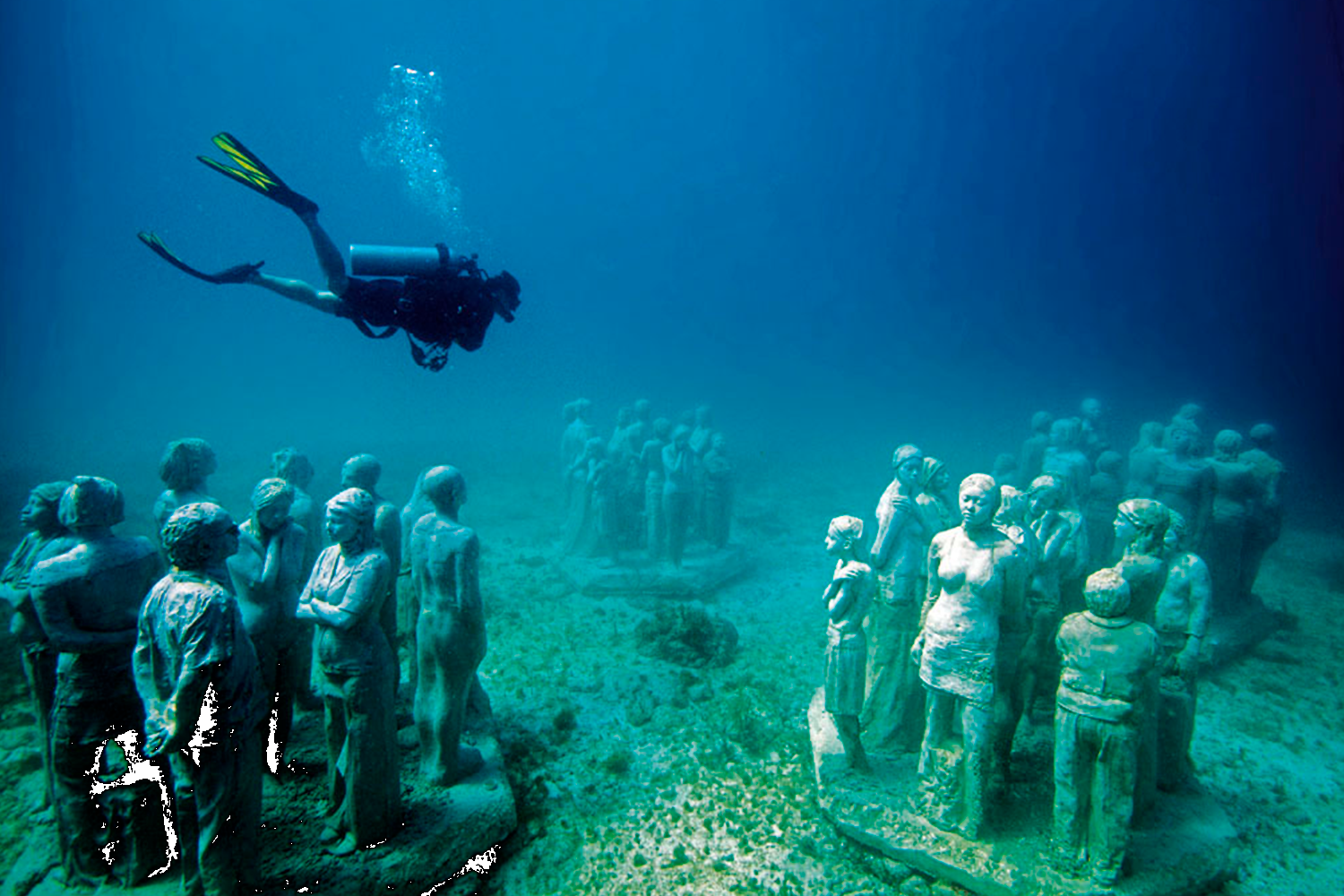 Discover the Cancún Underwater Museum